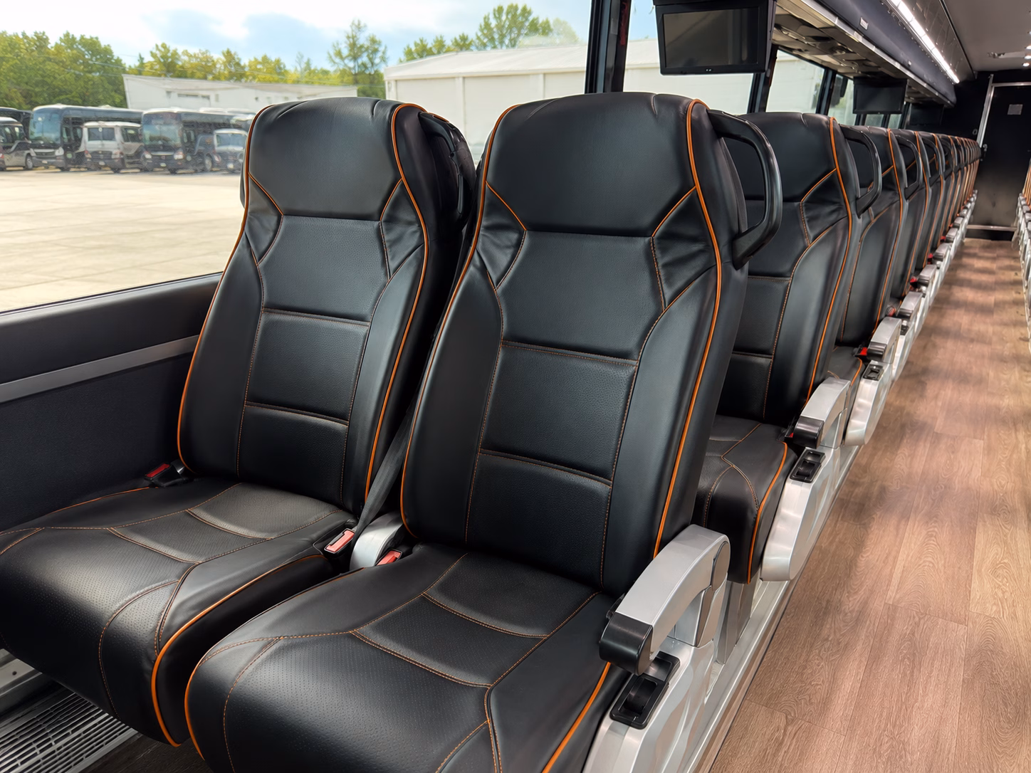 shuttle services for airline crews and airport staff in rancho cordova